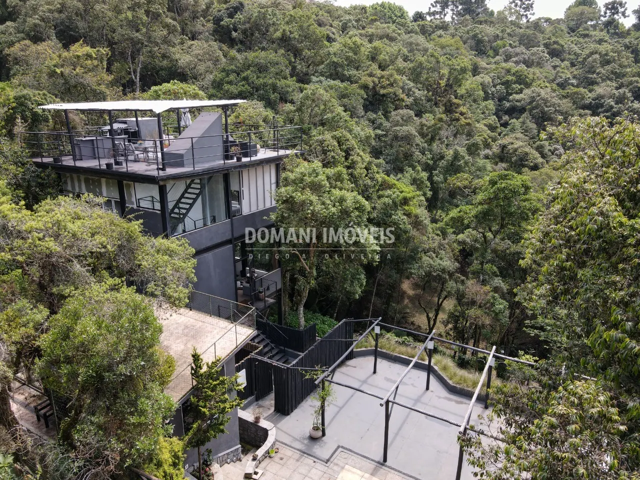 House for sale of 2,600 m² in Campos do Jordão, SP, Brazil