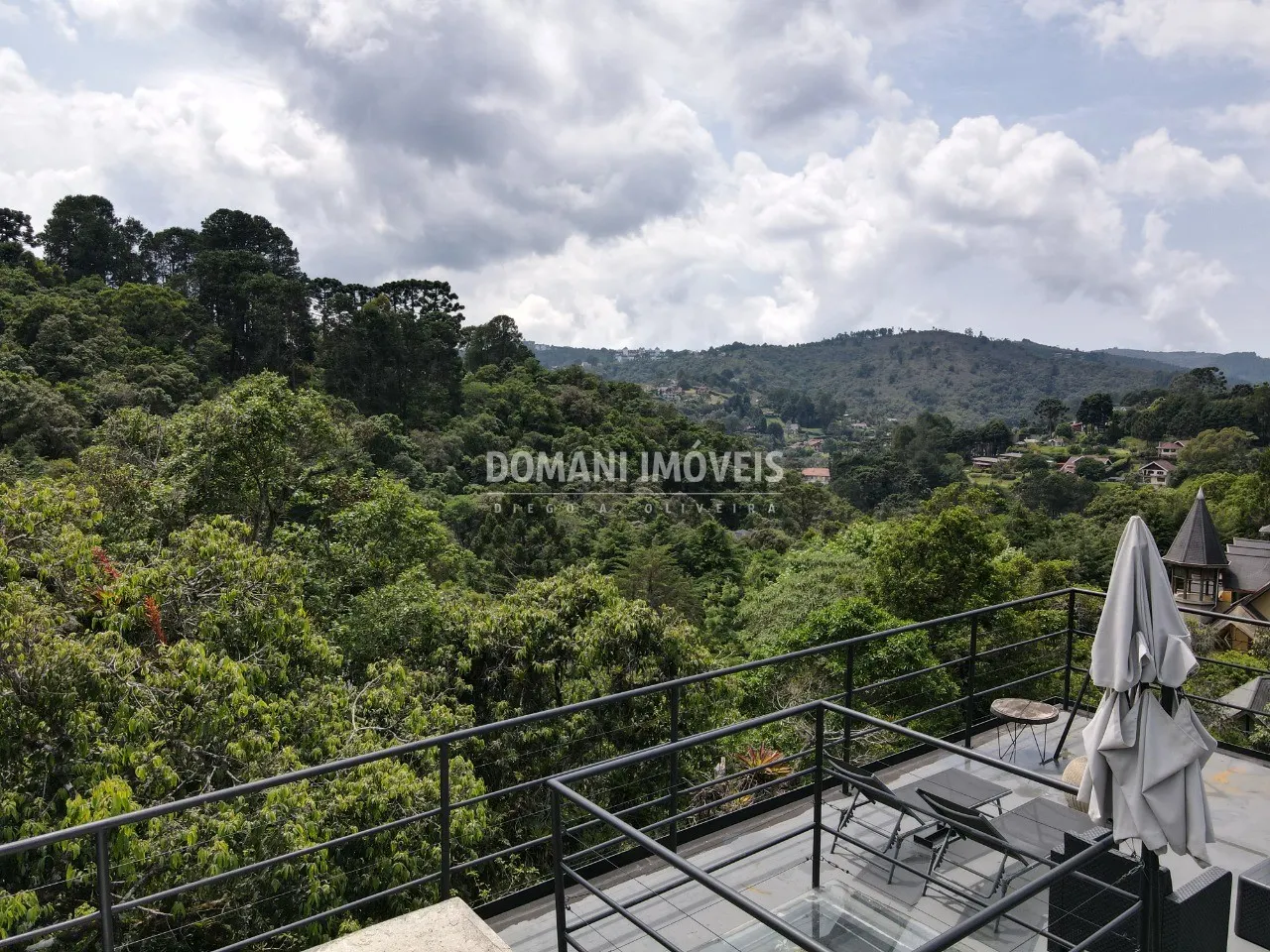 House for sale of 2,600 m² in Campos do Jordão, SP, Brazil