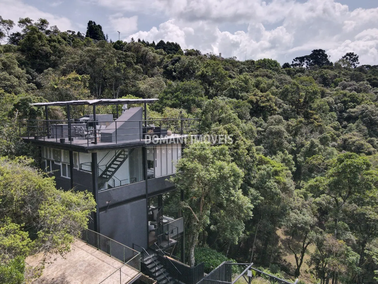 House for sale of 2,600 m² in Campos do Jordão, SP, Brazil