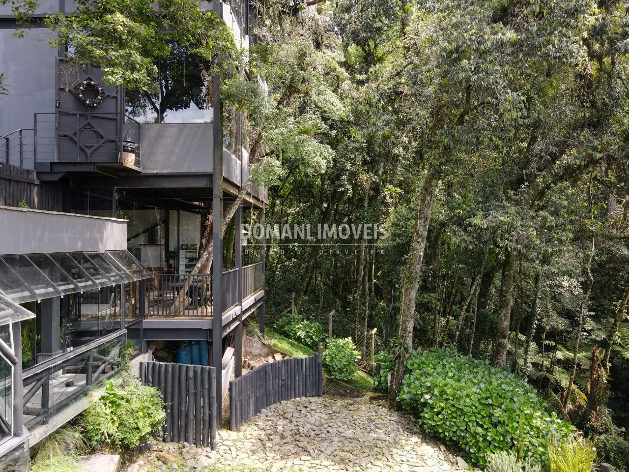 House for sale of 2,600 m² in Campos do Jordão, SP, Brazil