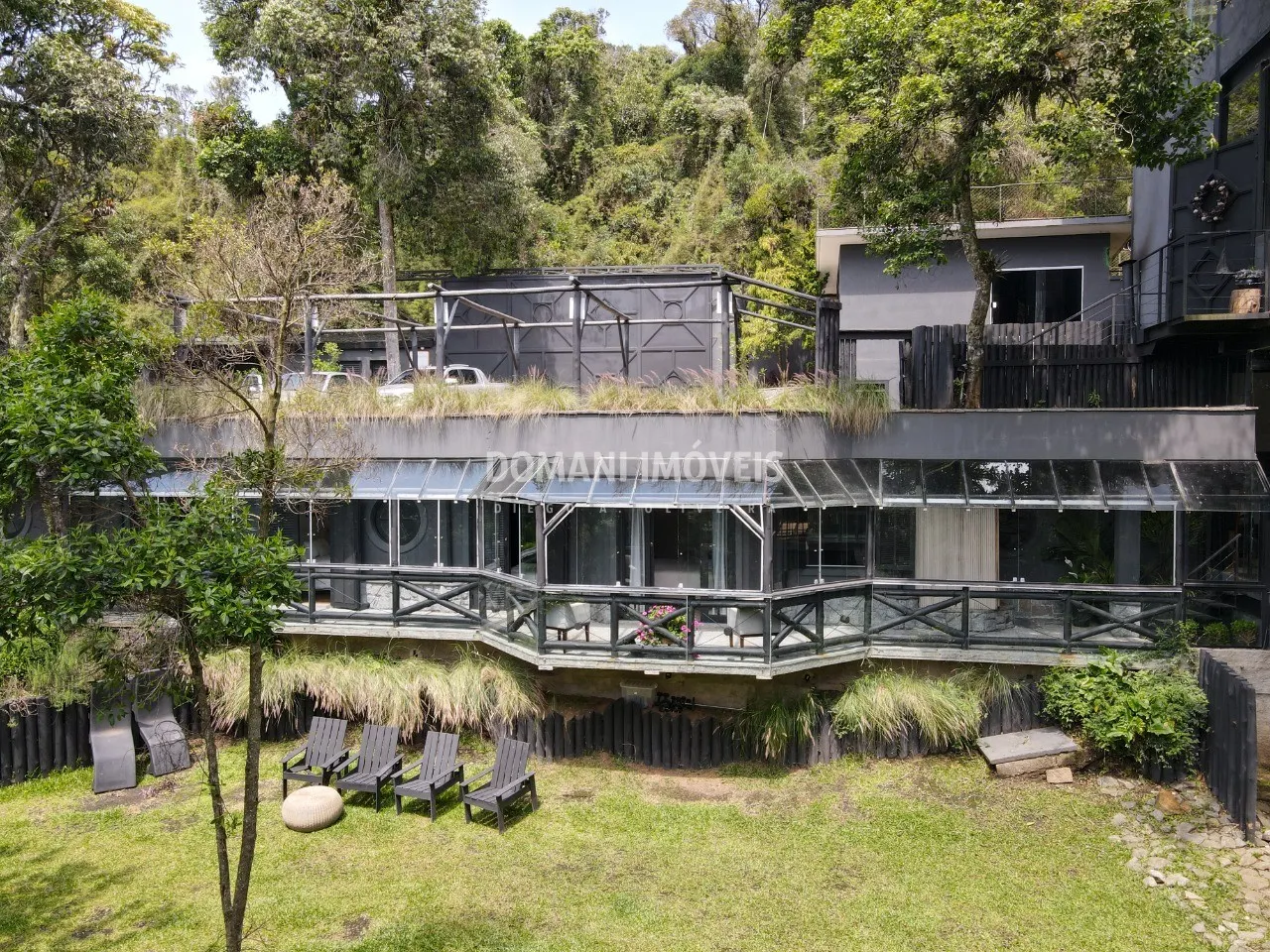House for sale of 2,600 m² in Campos do Jordão, SP, Brazil