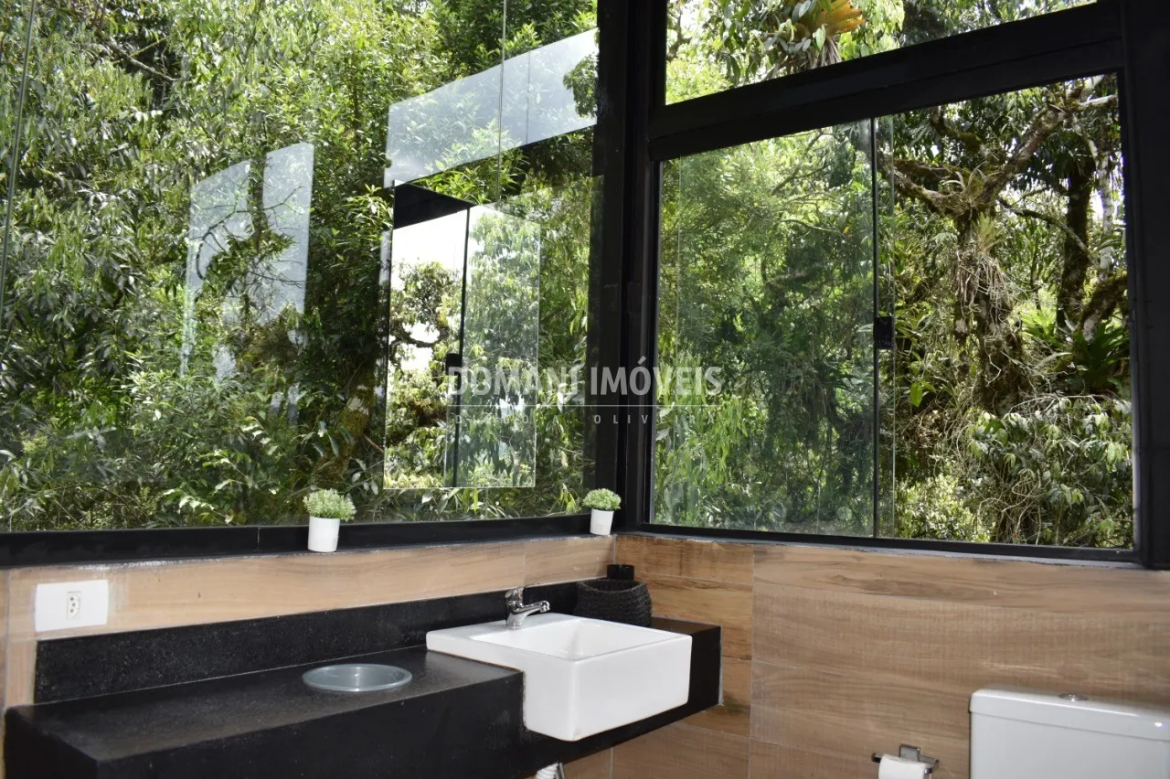 House for sale of 2,600 m² in Campos do Jordão, SP, Brazil