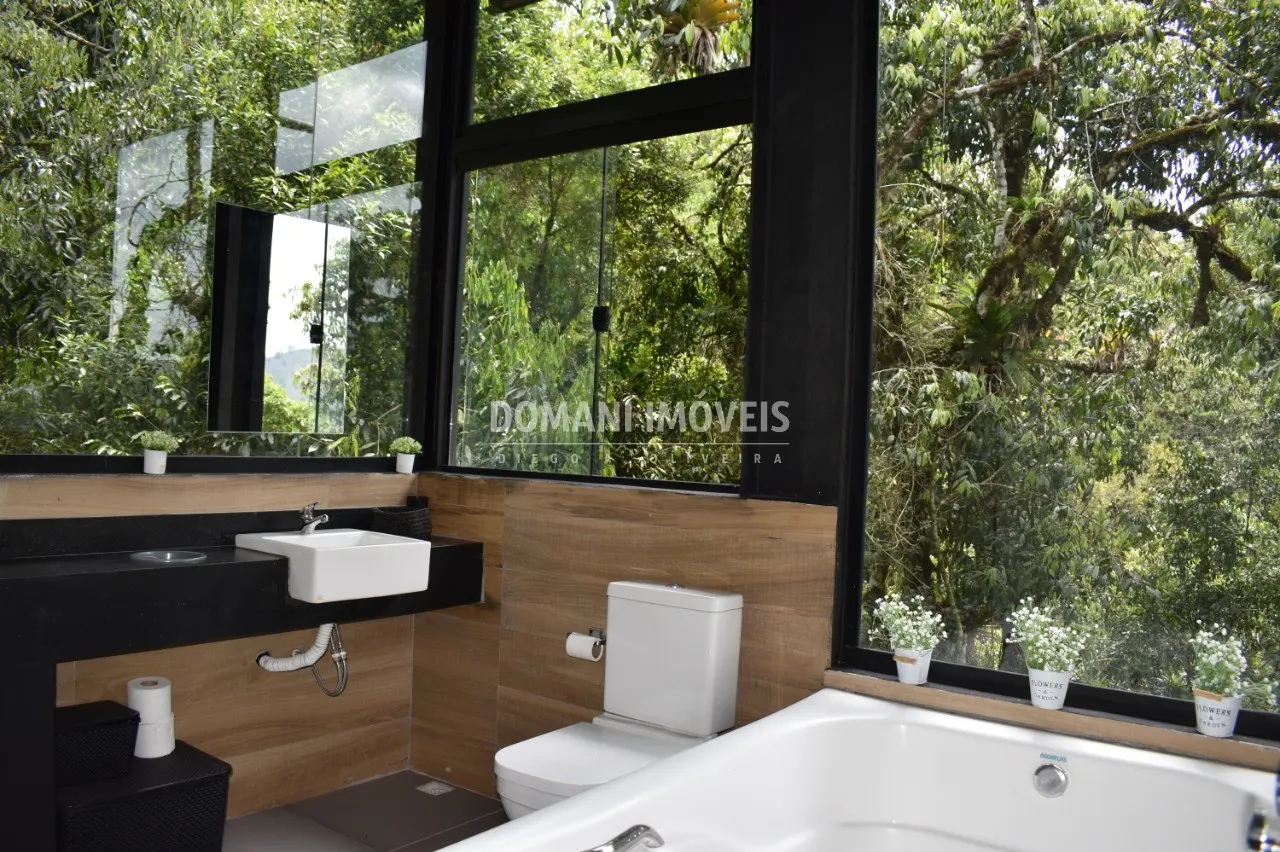 House for sale of 2,600 m² in Campos do Jordão, SP, Brazil