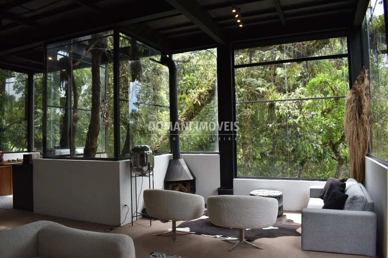 House for sale of 2,600 m² in Campos do Jordão, SP, Brazil