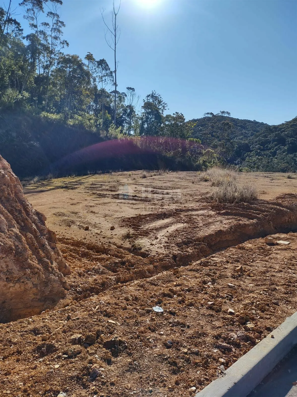 Terreno à venda de 1.015 m² em Brusque, SC, Brasil