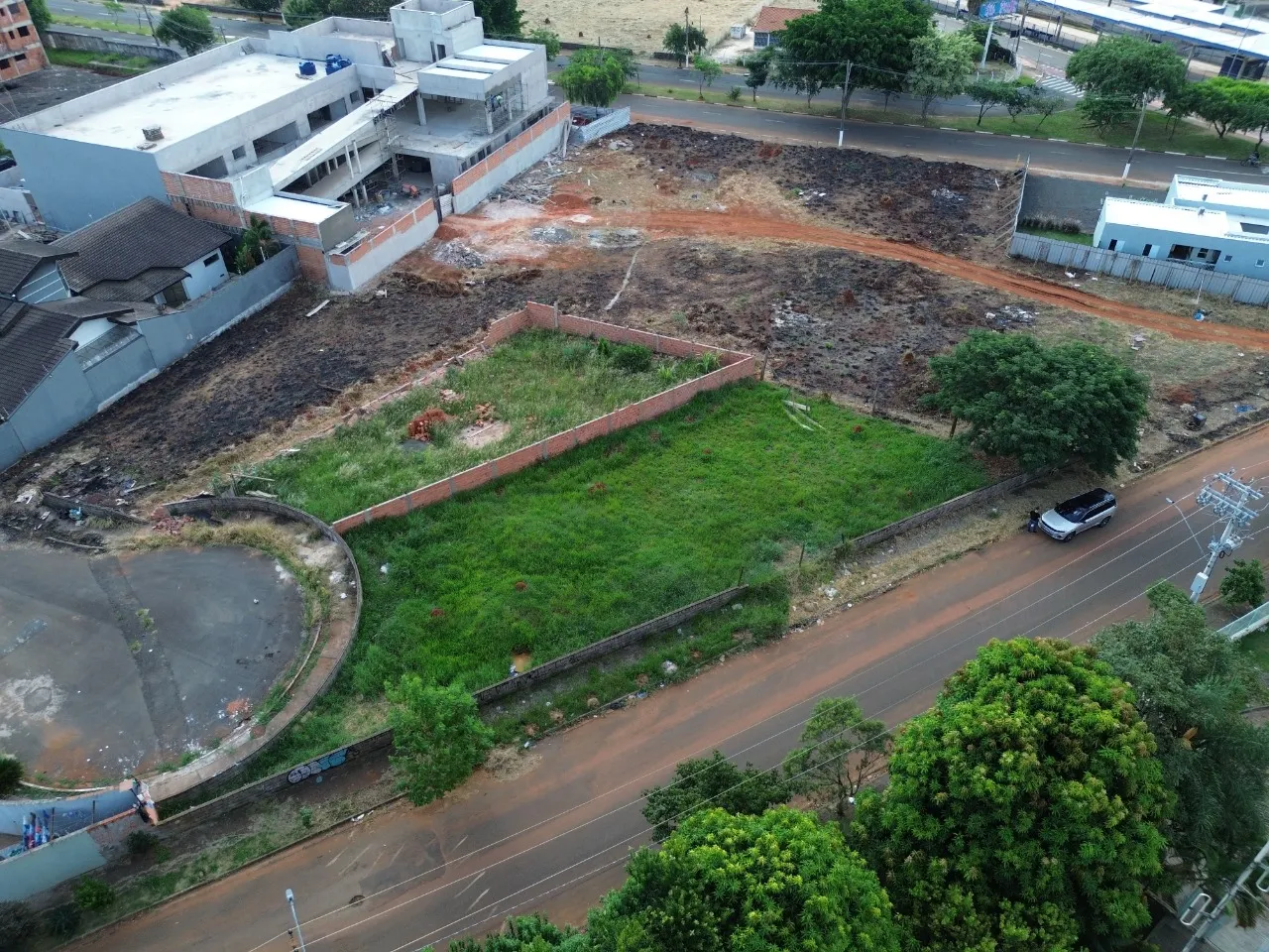 Terreno à venda de 660 m² em Hortolândia, SP, Brasil
