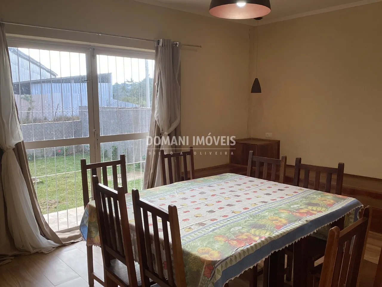 Casa à venda de 530 m² em Campos do Jordão, SP, Brasil