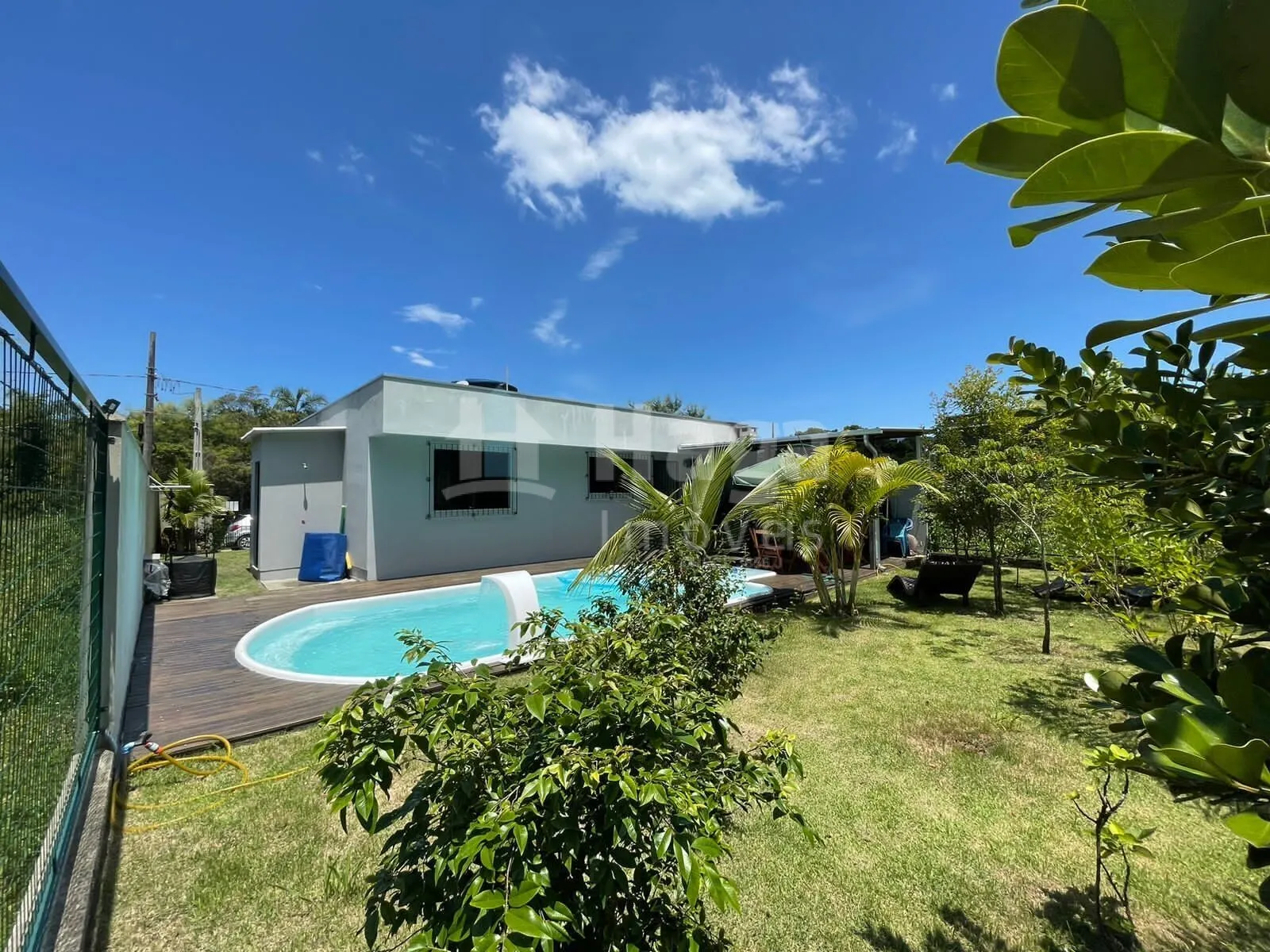 Casa à venda de 325 m² em Bombinhas, SC, Brasil