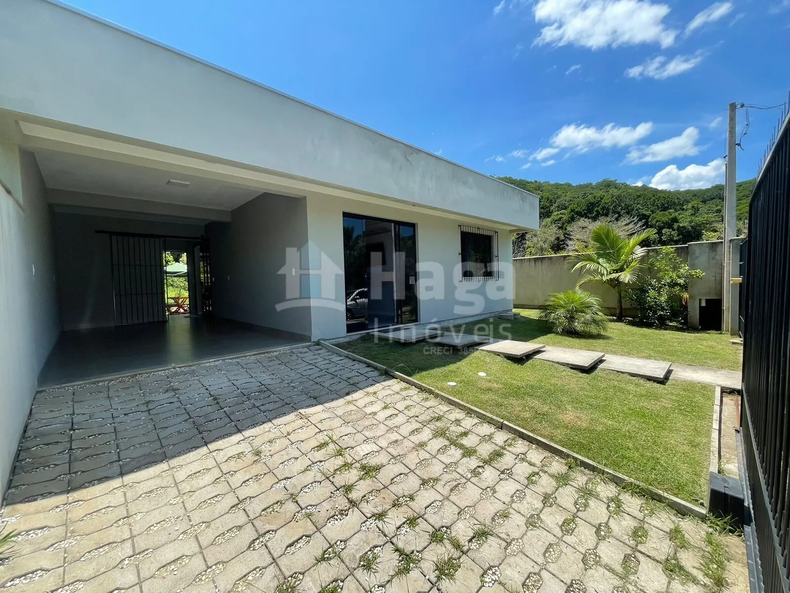 Casa à venda de 325 m² em Bombinhas, SC, Brasil