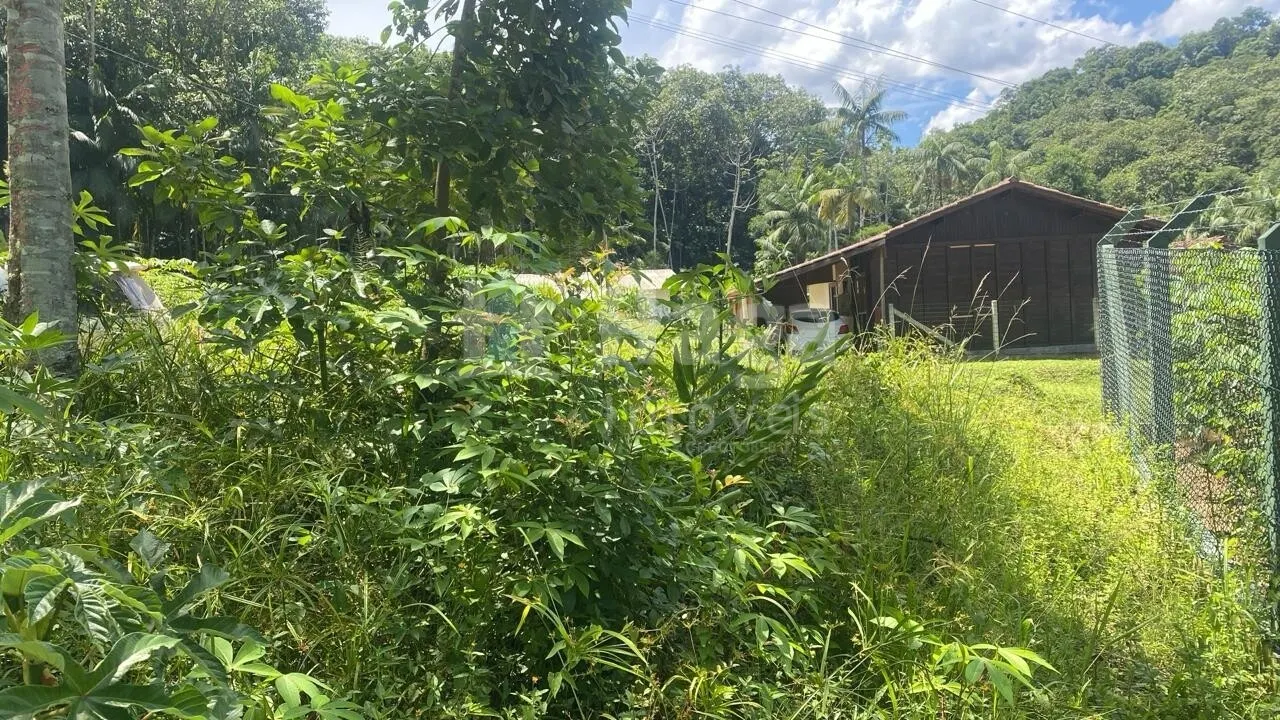 Terreno à venda de 600 m² em Guabiruba, SC, Brasil