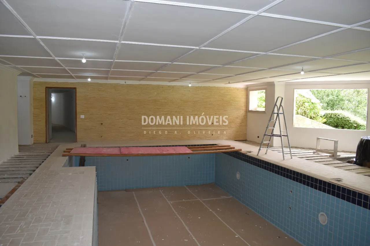 Casa à venda de 3.190 m² em Campos do Jordão, SP, Brasil