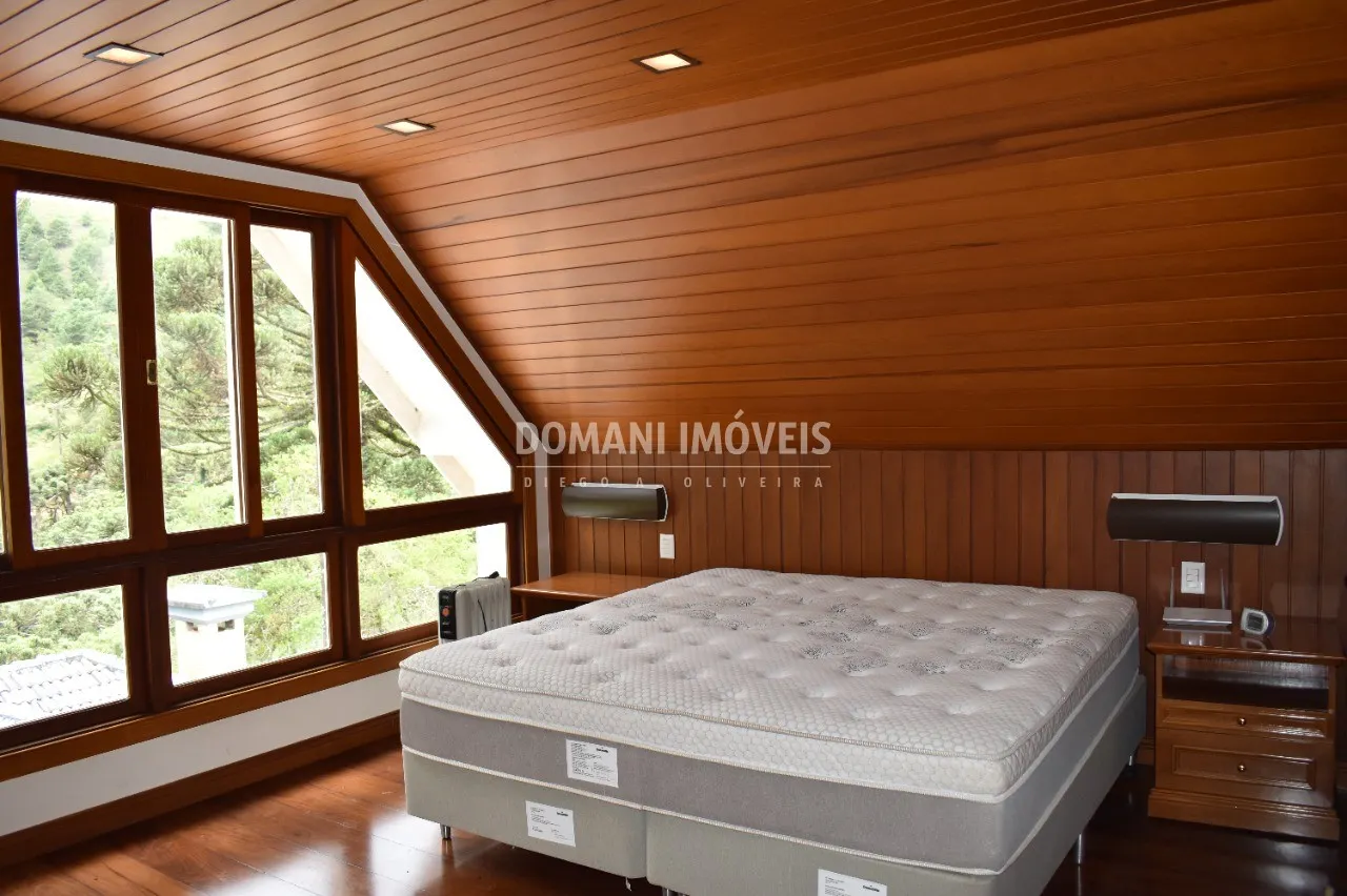 Casa à venda de 3.190 m² em Campos do Jordão, SP, Brasil
