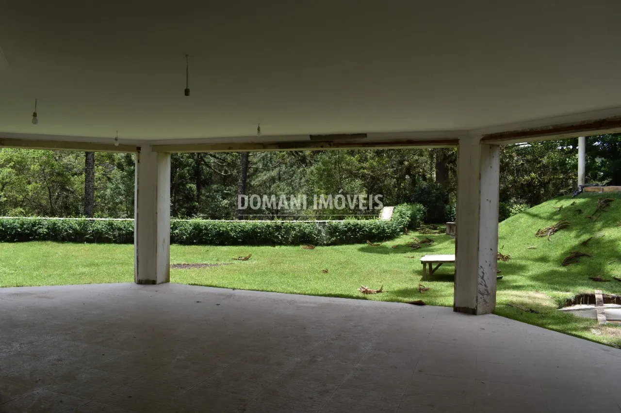 Casa à venda de 3.190 m² em Campos do Jordão, SP, Brasil
