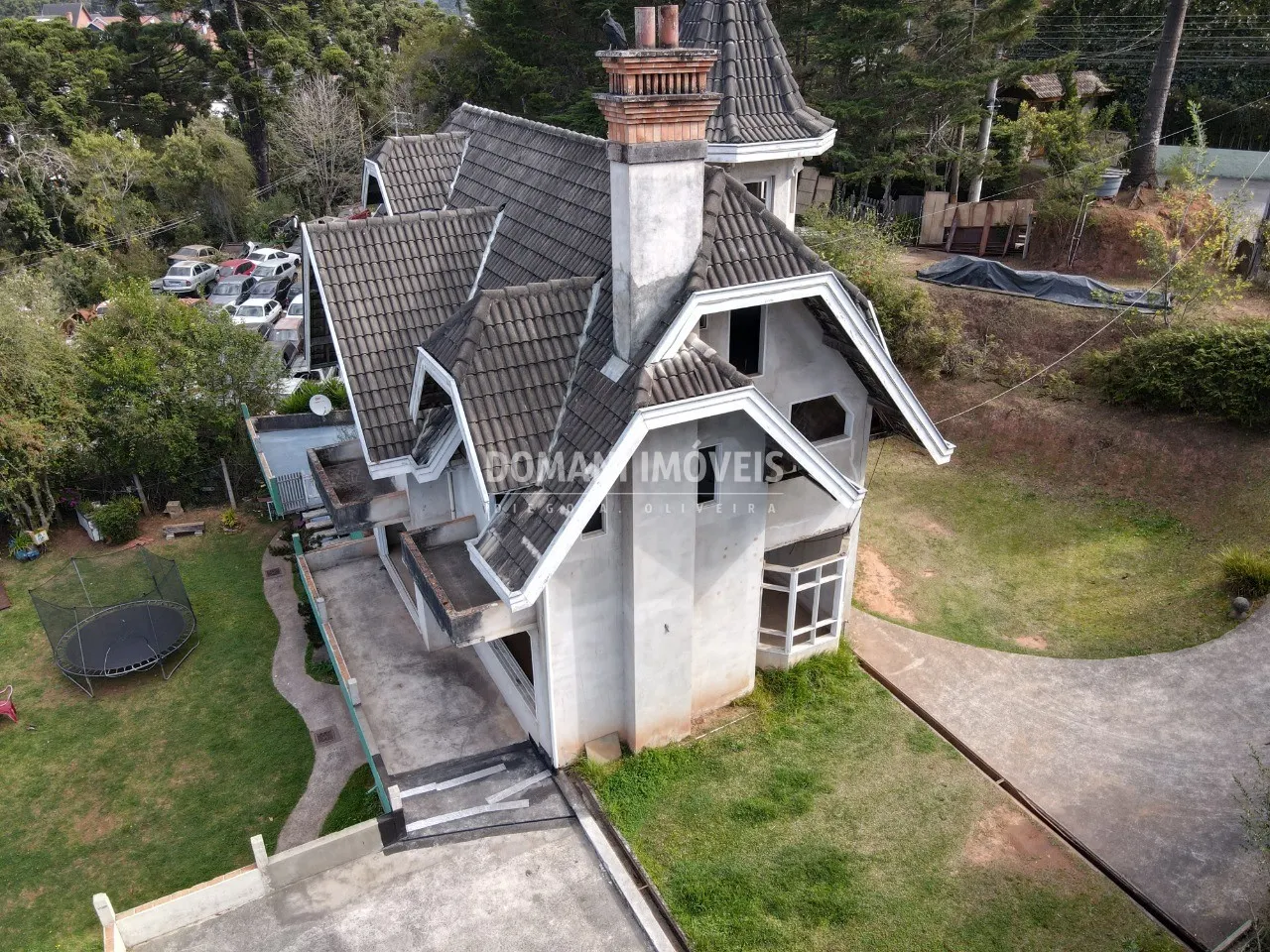 Casa à venda de 1.035 m² em Campos do Jordão, SP, Brasil
