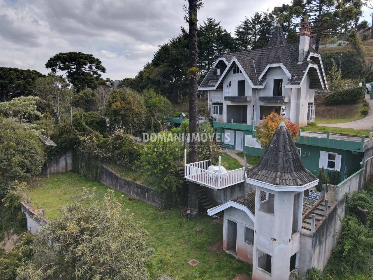 Casa à venda de 1.035 m² em Campos do Jordão, SP, Brasil