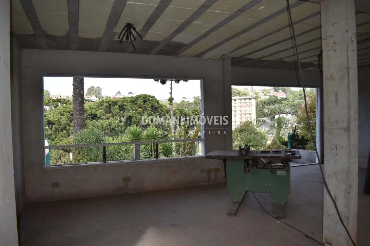 Casa à venda de 1.035 m² em Campos do Jordão, SP, Brasil