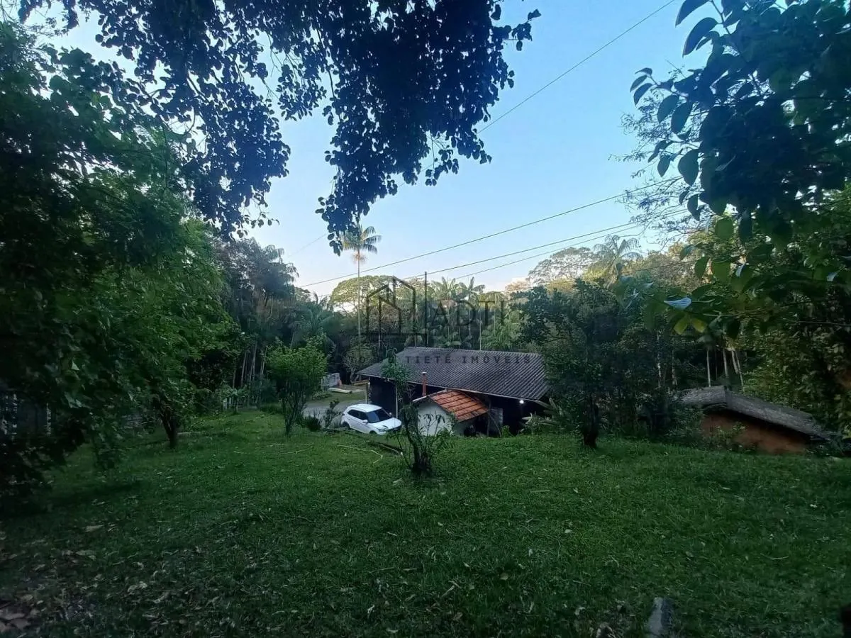 Chácara à venda de 4.900 m² em Mogi das Cruzes, SP, Brasil