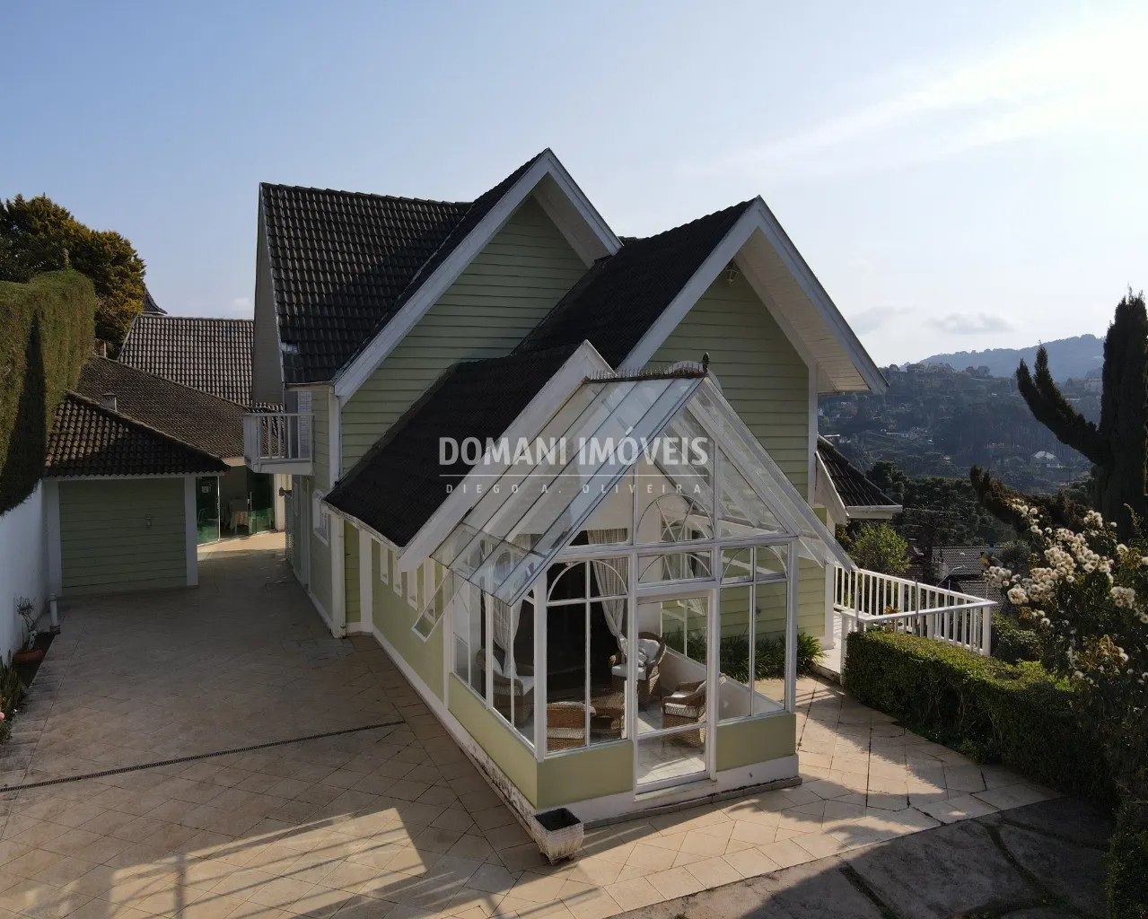 Casa à venda de 1.000 m² em Campos do Jordão, SP, Brasil