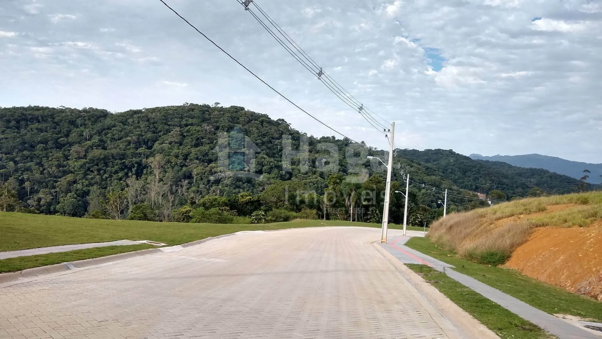 Terreno à venda de 418 m² em Brusque, SC, Brasil