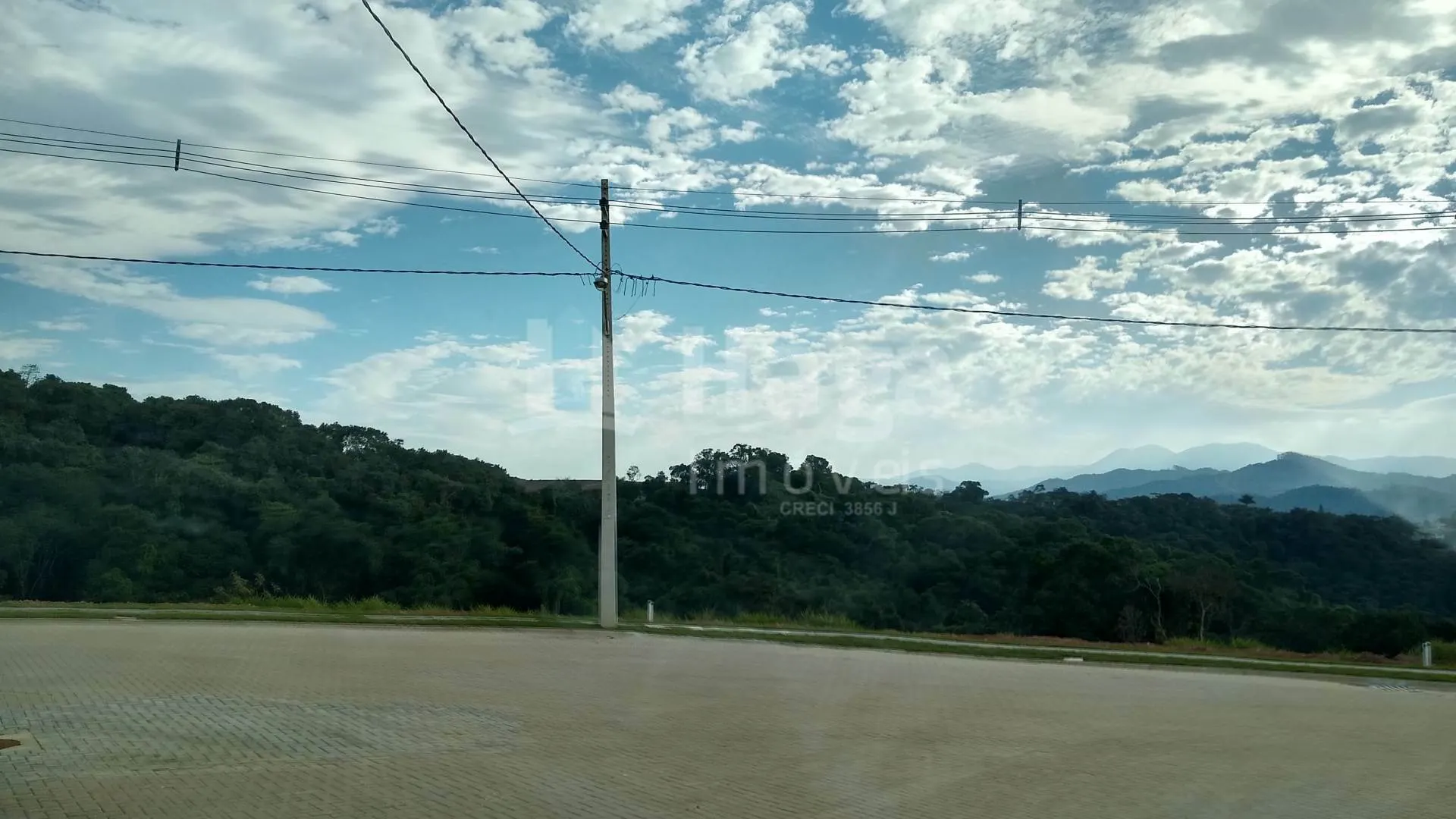Terreno à venda de 418 m² em Brusque, SC, Brasil