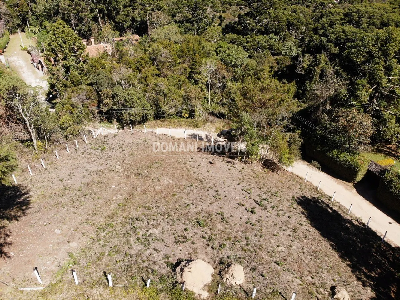 Terreno à venda de 1.050 m² em Campos do Jordão, SP, Brasil