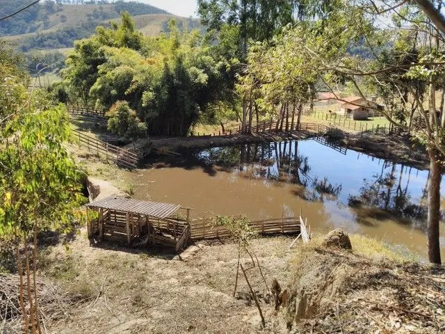 Sítio à venda de 4 ha em Cunha, SP, Brasil