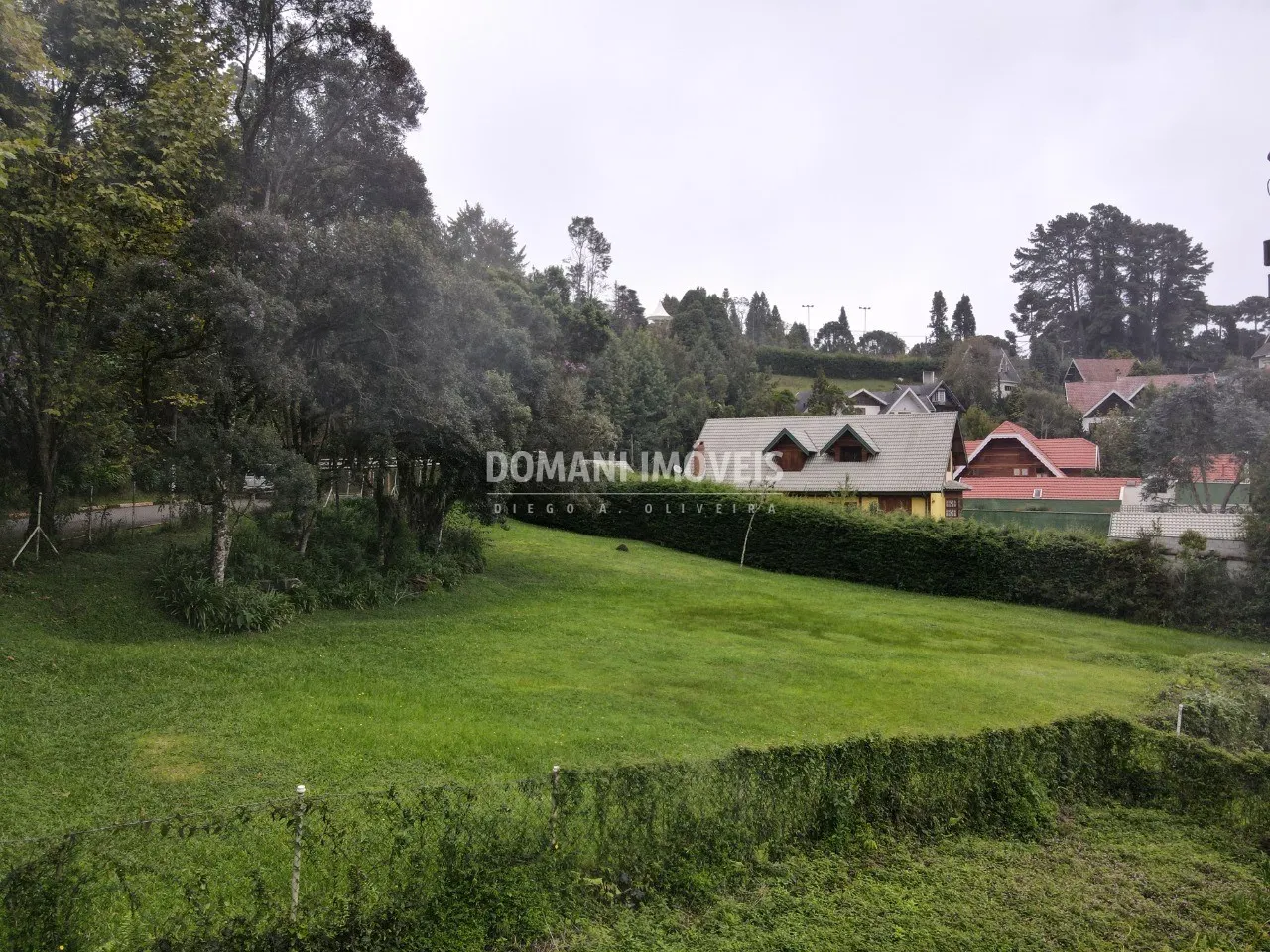 Plot for sale of 2,200 m² in Campos do Jordão, SP, Brazil