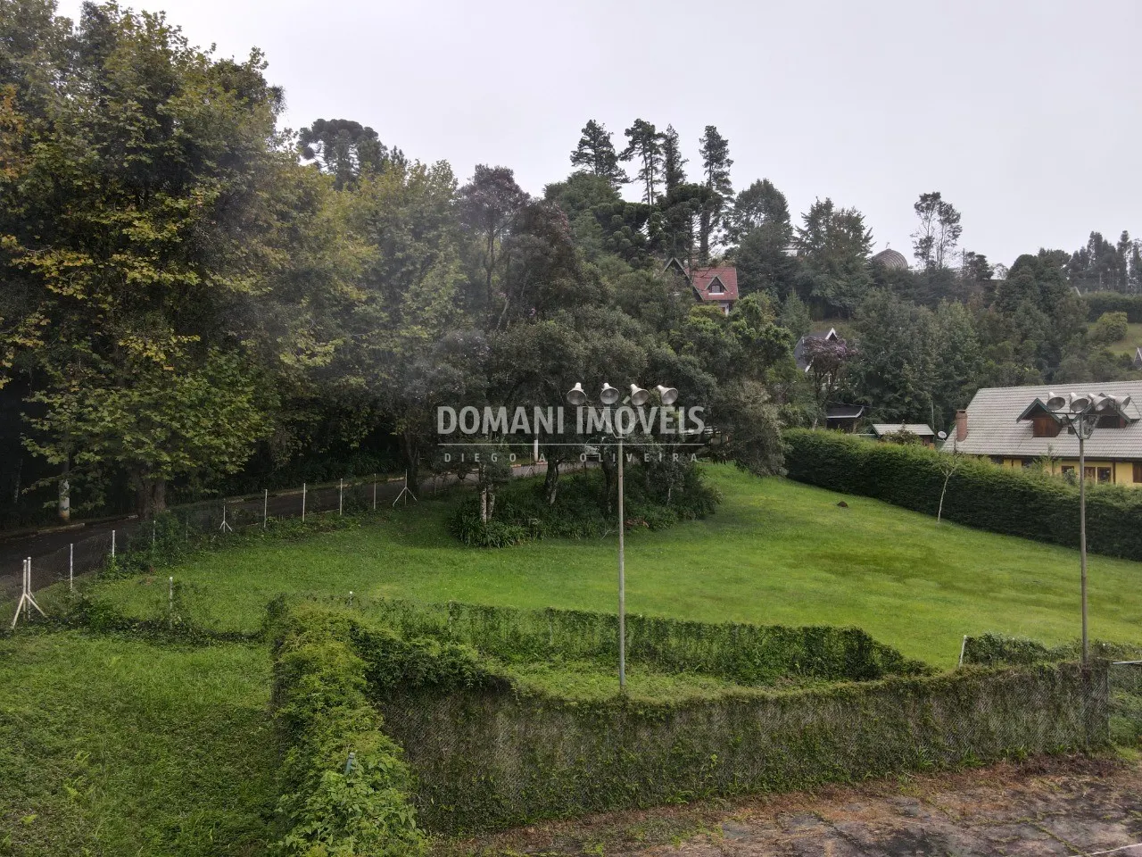 Plot for sale of 2,200 m² in Campos do Jordão, SP, Brazil