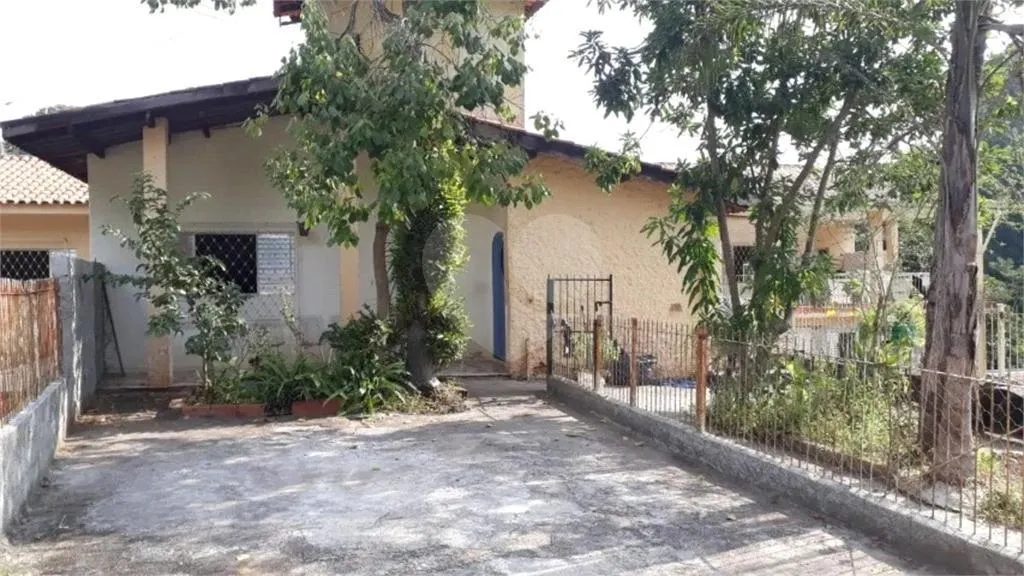 Country home for sale of 1,661 m² in Jundiaí, SP, Brazil