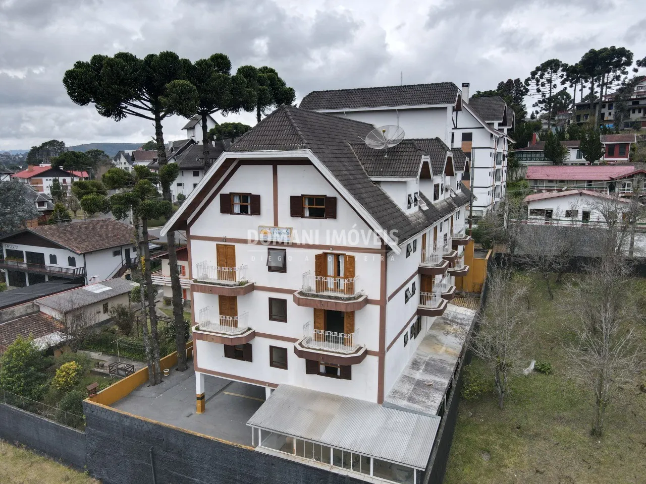Pousada à venda de 1.560 m² em Campos do Jordão, SP, Brasil