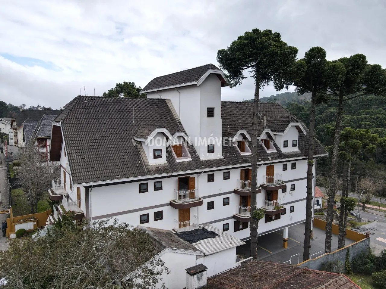 Pousada à venda de 1.560 m² em Campos do Jordão, SP, Brasil