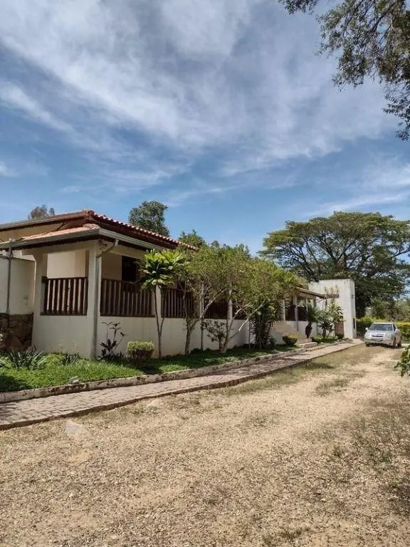 Small farm for sale of 66 acres in Amparo, SP, Brazil