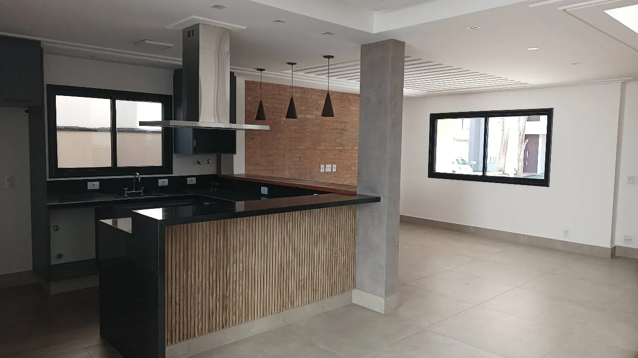 Casa à venda de 250 m² em Hortolândia, SP, Brasil