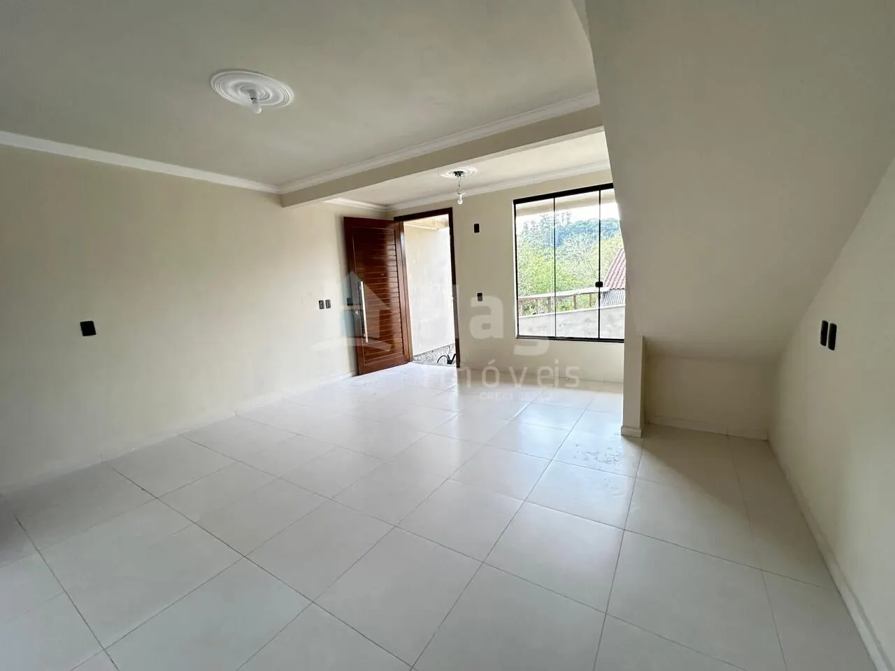 Casa à venda de 71 m² em Brusque, SC, Brasil