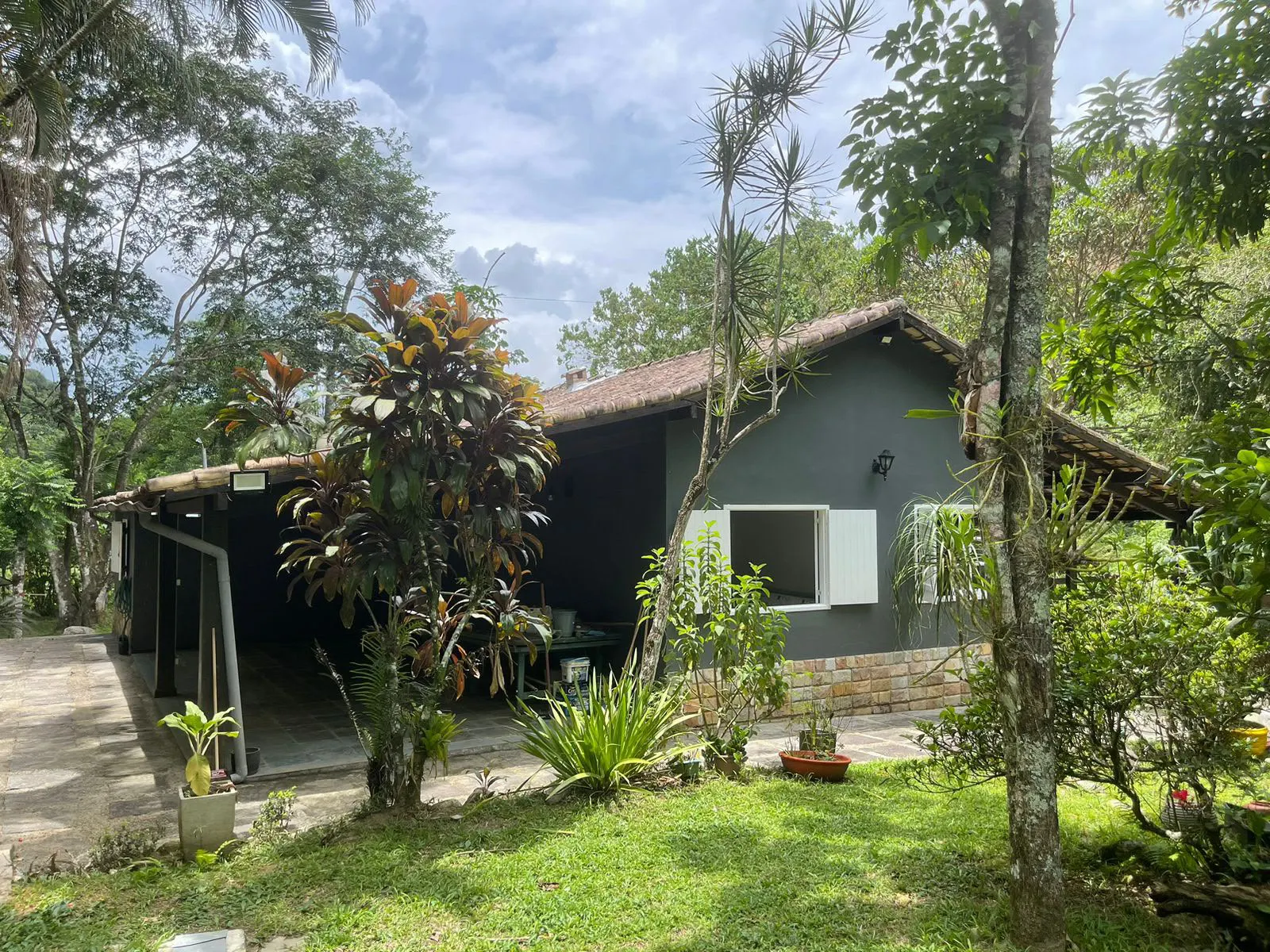 Small farm for sale of 4,000 m² in Macaé, RJ, Brazil