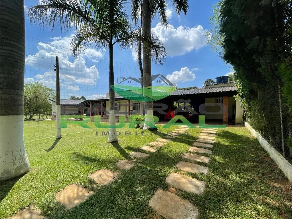 Country home for sale of 1,850 m² in Mairinque, SP, Brazil