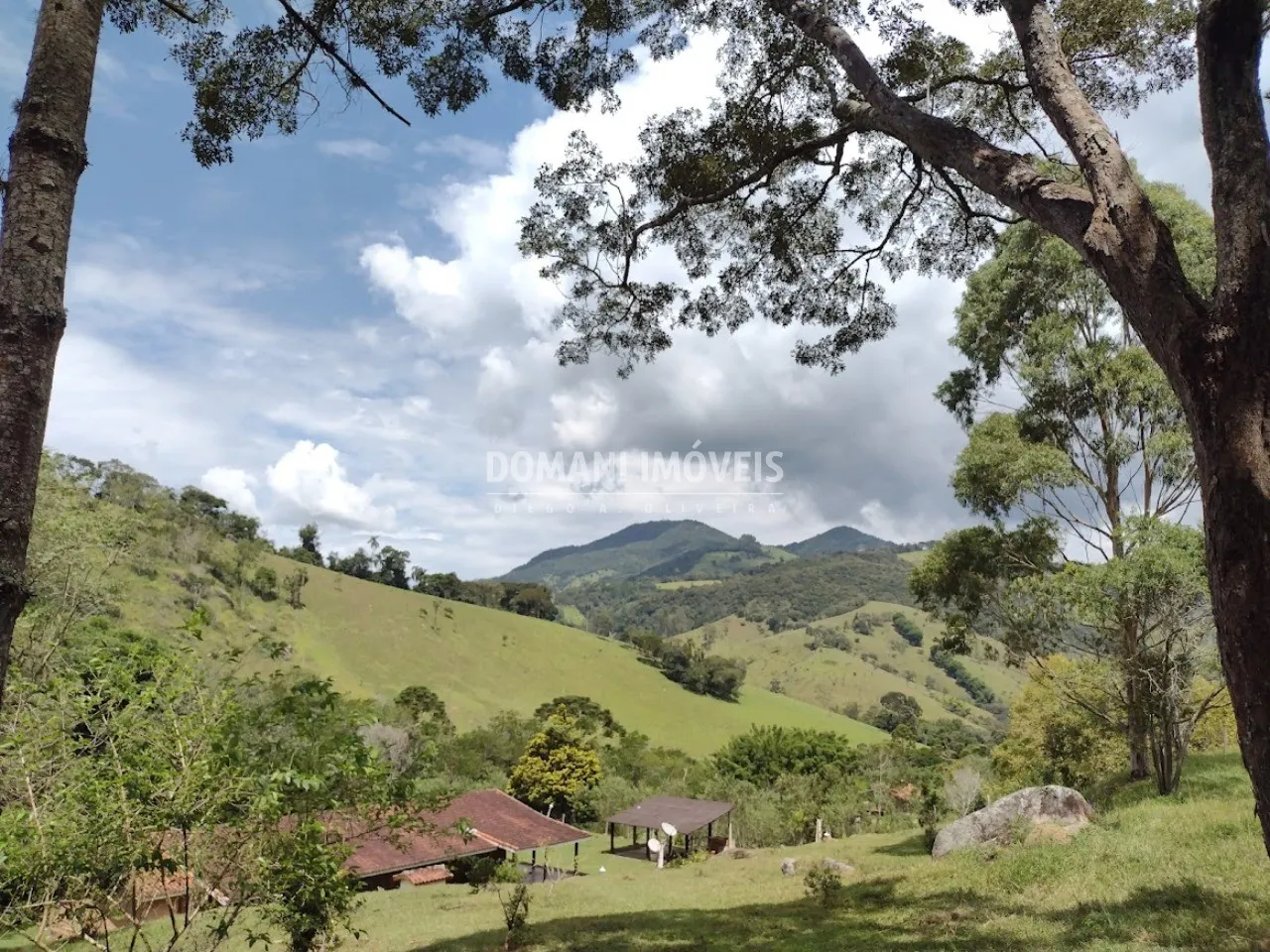 Sítio à venda de 2 ha em Sapucaí-Mirim, MG, Brasil