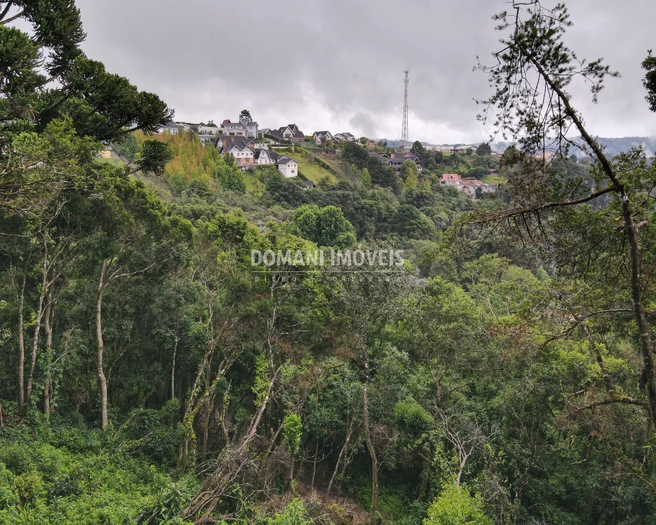 Plot for sale of 1,480 m² in Campos do Jordão, SP, Brazil