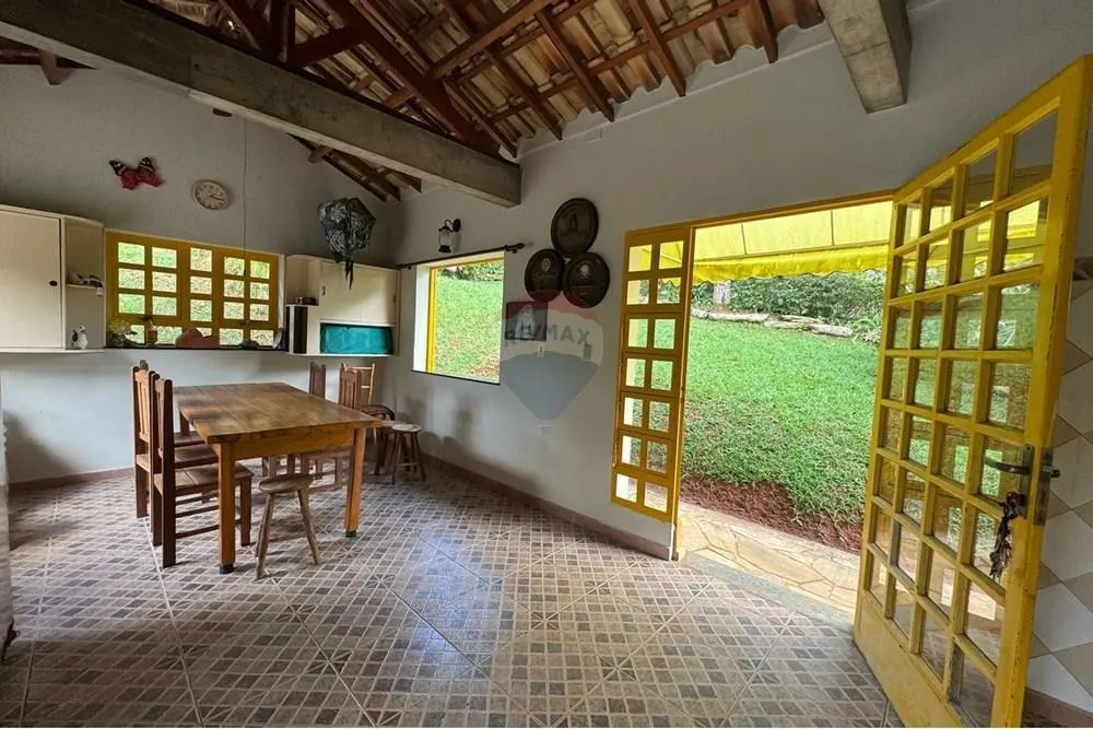 Chácara à venda de 5.000 m² em Santa Isabel, SP, Brasil