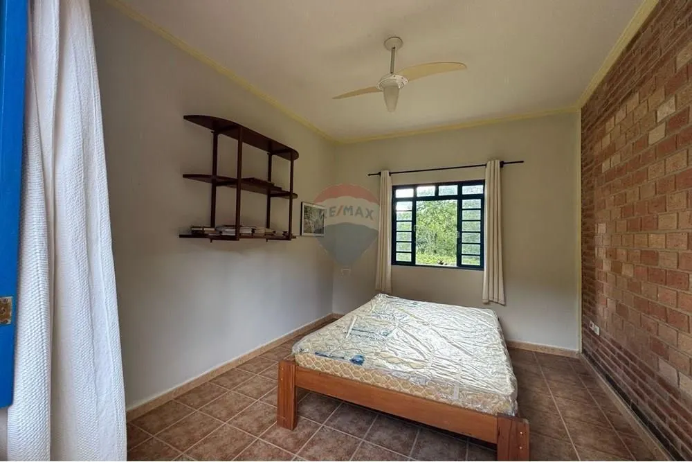 Chácara à venda de 5.000 m² em Santa Isabel, SP, Brasil