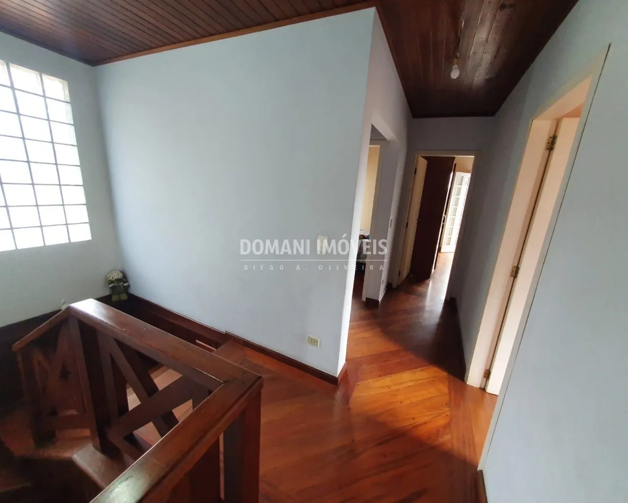Casa à venda de 290 m² em Campos do Jordão, SP, Brasil