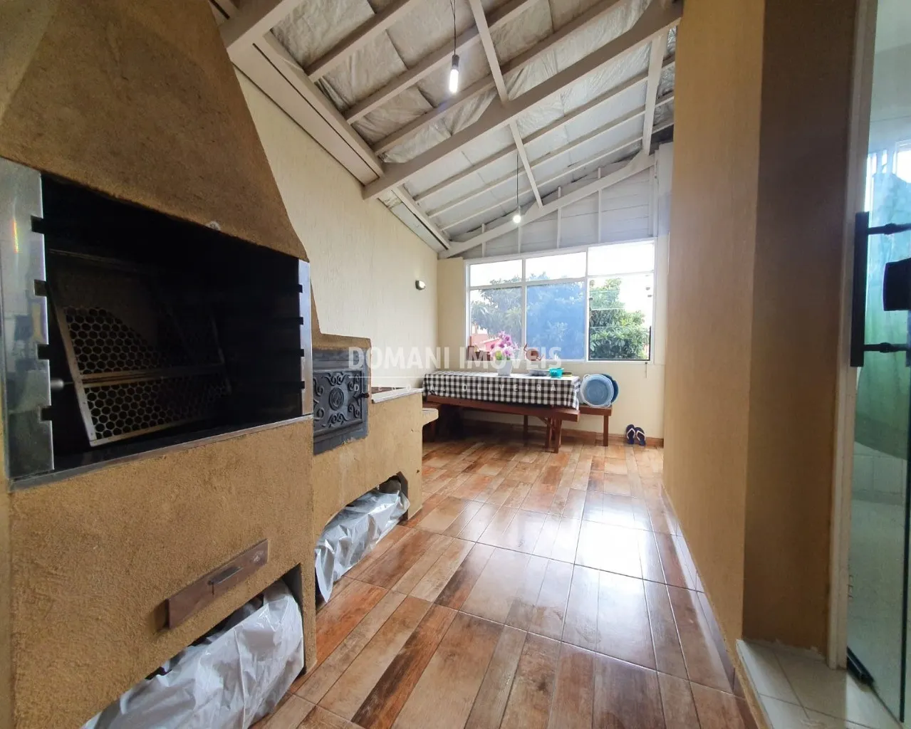 Casa à venda de 290 m² em Campos do Jordão, SP, Brasil