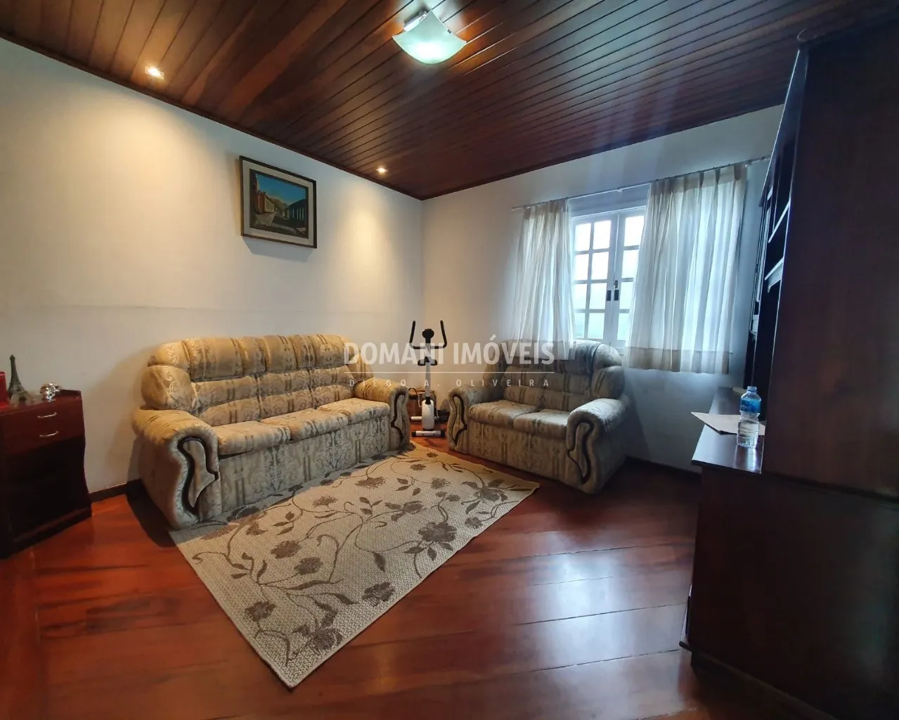 Casa à venda de 290 m² em Campos do Jordão, SP, Brasil