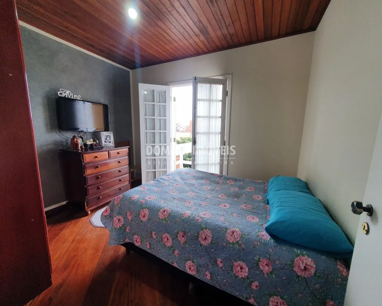 Casa à venda de 290 m² em Campos do Jordão, SP, Brasil