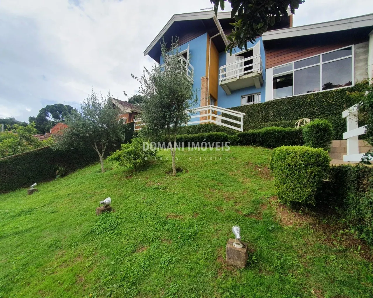 Casa à venda de 290 m² em Campos do Jordão, SP, Brasil
