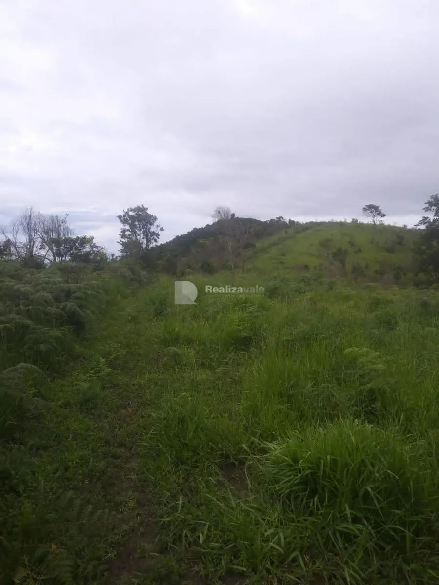 Sítio à venda de 48 ha em Guaratinguetá, SP, Brasil