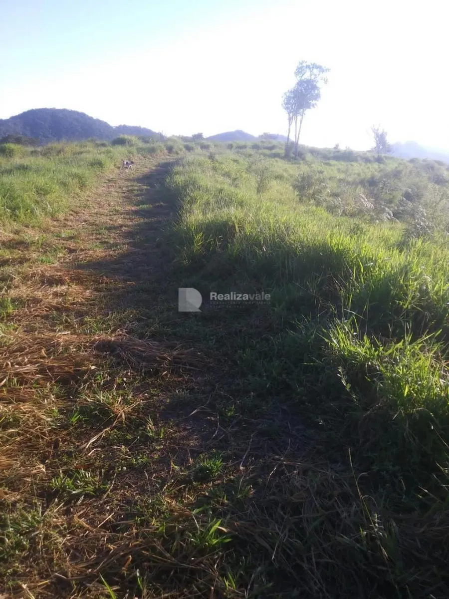 Sítio à venda de 48 ha em Guaratinguetá, SP, Brasil