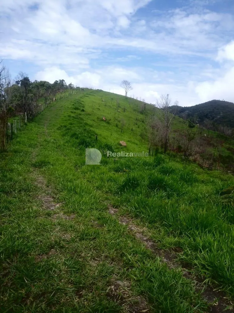 Sítio à venda de 48 ha em Guaratinguetá, SP, Brasil