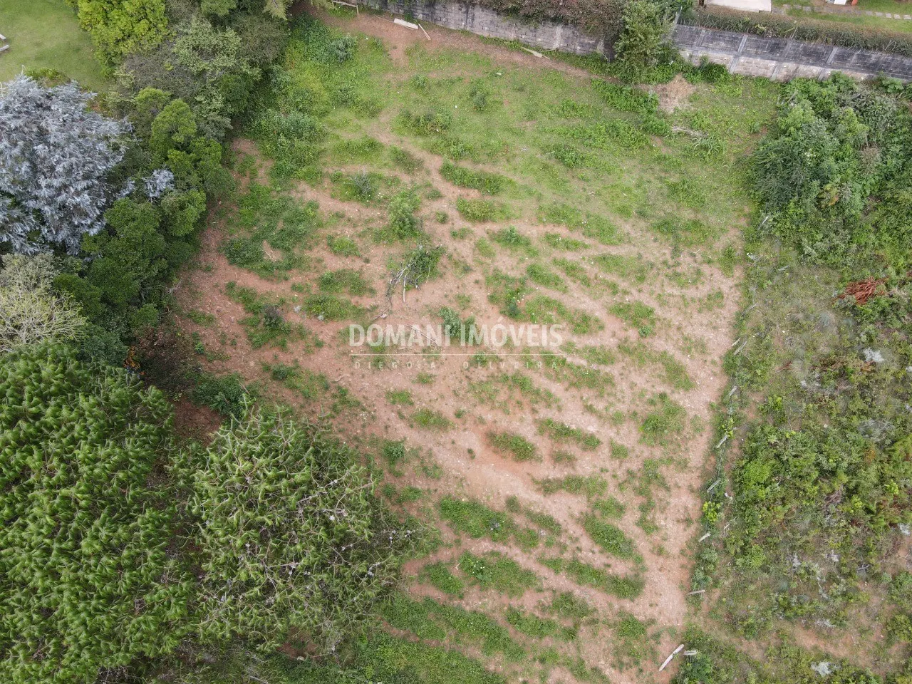 Terreno à venda de 1.050 m² em Campos do Jordão, SP, Brasil