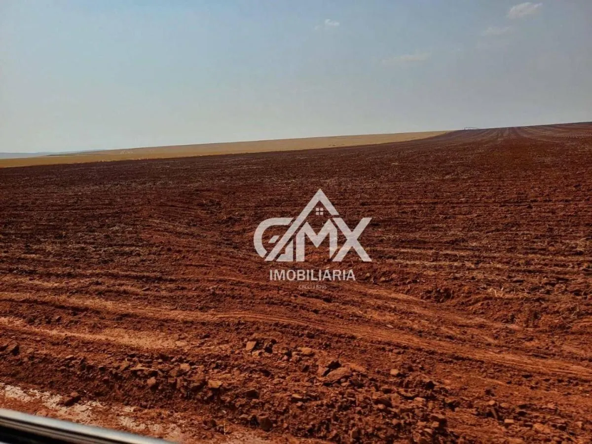 Fazenda à venda de 1.573 ha em Taquarituba, SP, Brasil